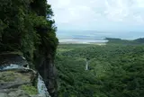 ピナイサーラの滝
