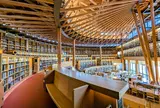 国際教養大学中嶋記念図書館