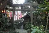 産湯稲荷神社～真田の抜け穴伝説あり