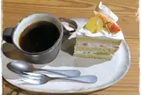 お菓子とお茶 momotose