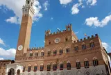 Pubblico Palace