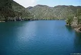 七色ダム湖