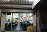 キムソン　　　　　　　　　　Kim Son
