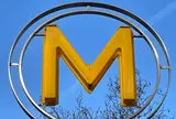 マルカデ・ポワッソニエ駅 (Station Marcadet-Poissonniers)
