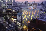 TOD'S 表参道ブティック