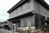 黒壁ガラス館