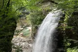 虹見の滝