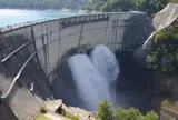 黒部ダム