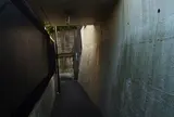 高輪高校の中を通る通路