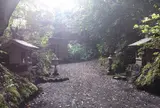 黒神埋没鳥居