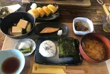 かまど炊きご飯と和喫茶 御厨