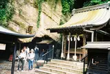 銭洗弁財天宇賀福神社