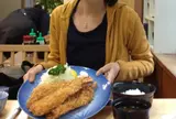 漣
