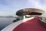 Niterói Contemporary Art Museum（ニテロイ現代美術館）