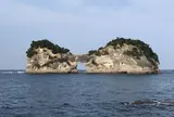 円月島
