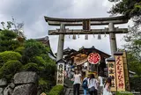 地主神社