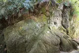 八雲山の岩