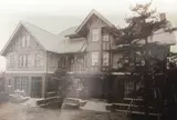 麻布材木町広岡邸跡（六本木ヒルズ ハリウッドビューティプラザ）