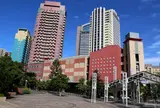 ユニバーサルシティ駅
