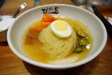 ぴょんぴょん舎 Te-su