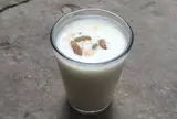 タメル地区で、飲み物を