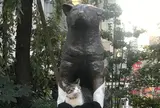 ハチ公像