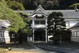 重文岩科学校