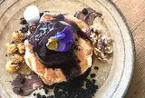 Me's Cafe & Kitchen