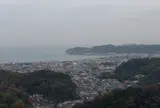 衣張山