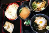 さぬきうどん おいでや（来家）