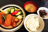 ぶんぶんるうむ