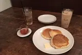 Rainy Day Bookstore & Cafe