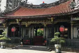 龍山寺