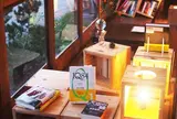泊まれる図書館 暁（あかつき）／佐賀・古湯温泉