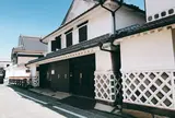 白壁の町並み