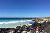マニニオワリ ビーチ (クア ベイ)