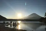 精進湖山梨精進湖