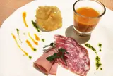家のキッチン．
