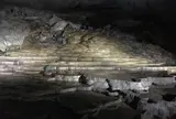 秋芳洞