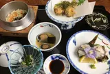 釜めし初音