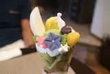 金の百合亭