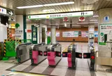 新宿三丁目駅