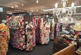 京都きものレンタルwargo京都駅前京都タワー店