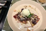 ピーナッツカフェ（PEANUTS Cafe）