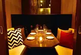 100％チーズカフェ&ダイニング nino*nino(ニーノニーノ) 横浜西口駅前店