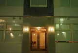 almond hostel & cafe