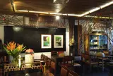 Cuc Gach Quan Cafe