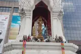 トリムルティの祠