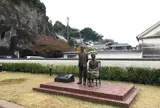 竹鶴政孝・リタ銅像