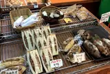 パン屋のどん助